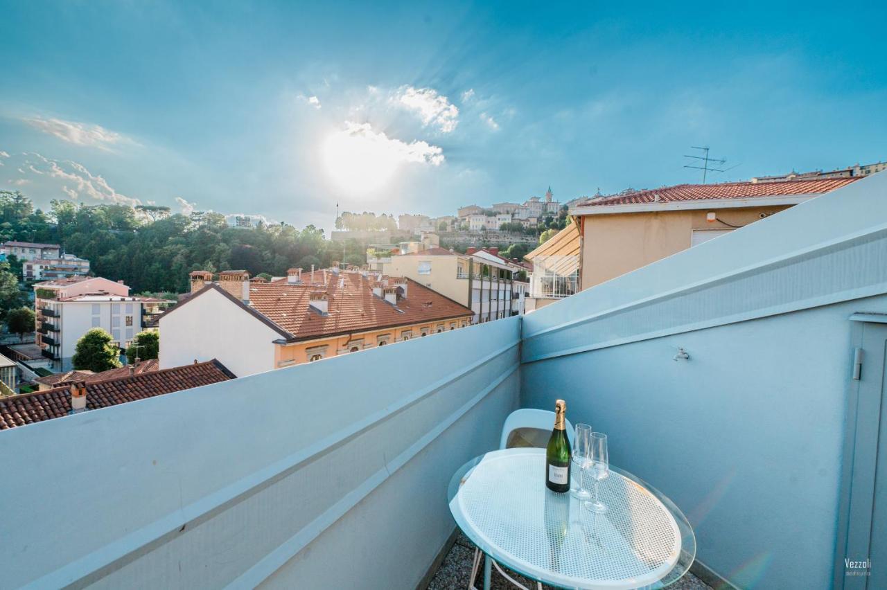 Feel - Central Terrace Bergamo Dış mekan fotoğraf